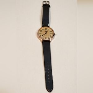 Geneva Quartz Vintage Watch- Has Minor Wear Needs Batteries